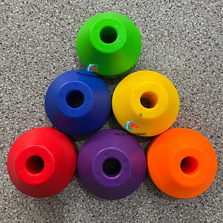 Colorful solid plastic small disc ball climbing rope accessories 1