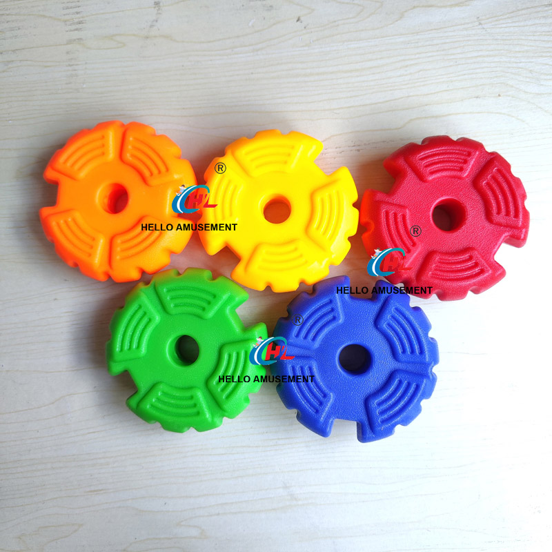 Climbing rope flying saucer 2