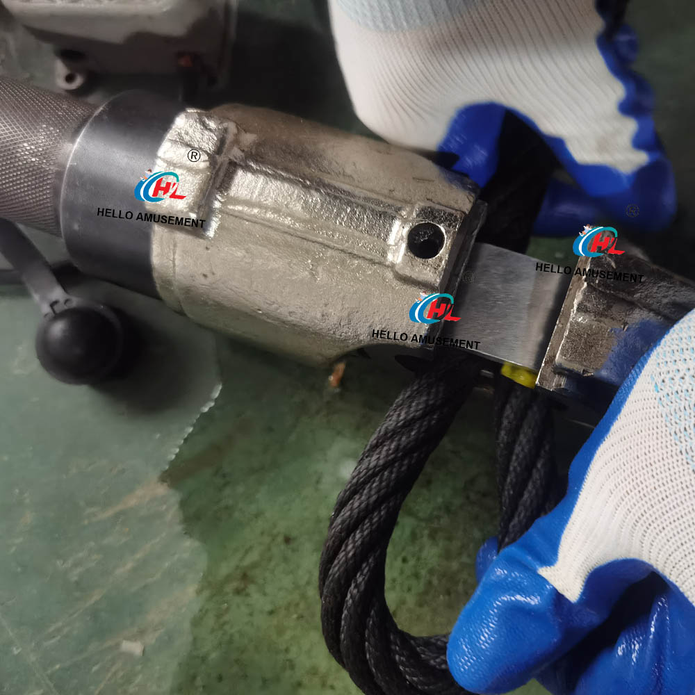 Playground Wire Rope Connectors Clamps_And Fittings Hydraulic_Press Machine 3